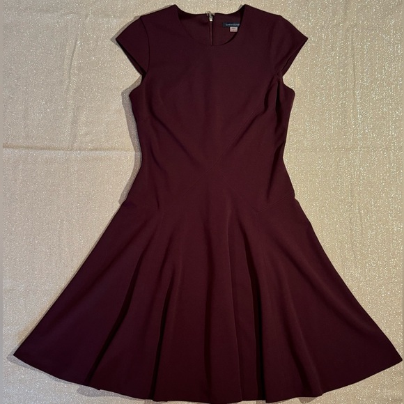 Tommy Hilfiger Dresses & Skirts - Tommy Hilfiger Dark Purple Cap Sleeve knee length fit and flare Dress Size 4
